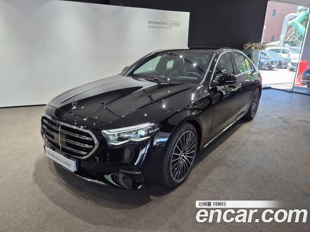 Mercedes-Benz E-Class 2025 — ფოტო 9/20