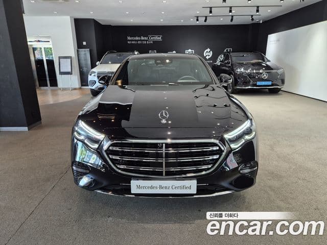 Mercedes-Benz E-Class 2025 — ფოტო 2/20