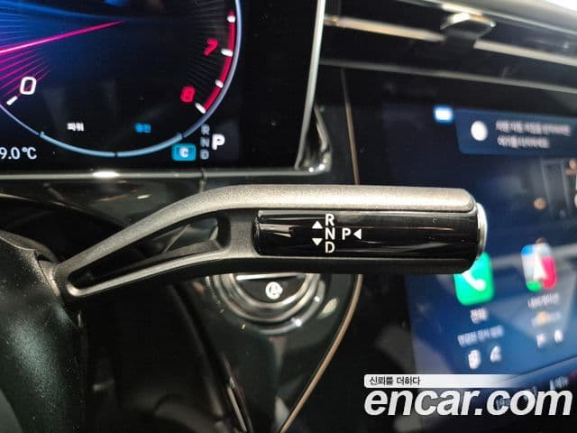 Mercedes-Benz E-Class 2025 — ფოტო 7/20