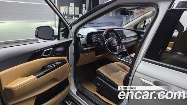 Kia Carnival 2021 — Фото 10/20