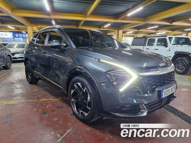 Kia Sportage 2021 — ფოტო 2/20