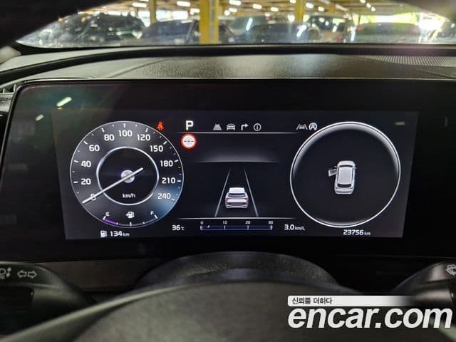 Kia Sportage 2021 — ფოტო 6/20
