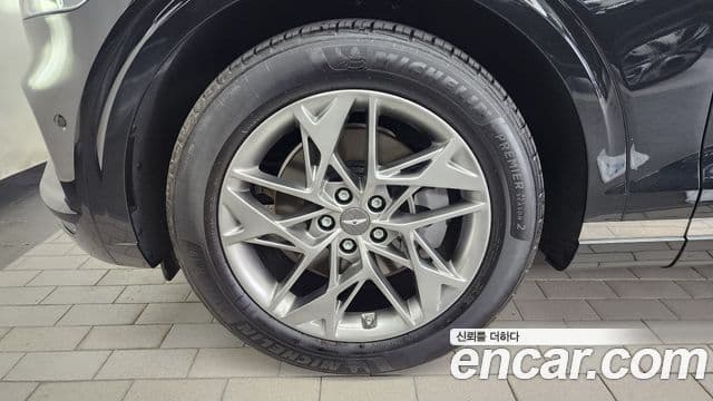 Genesis GV70 2021 — фото 5 из 20