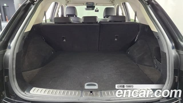 Genesis GV70 2021 — ფოტო 20/20