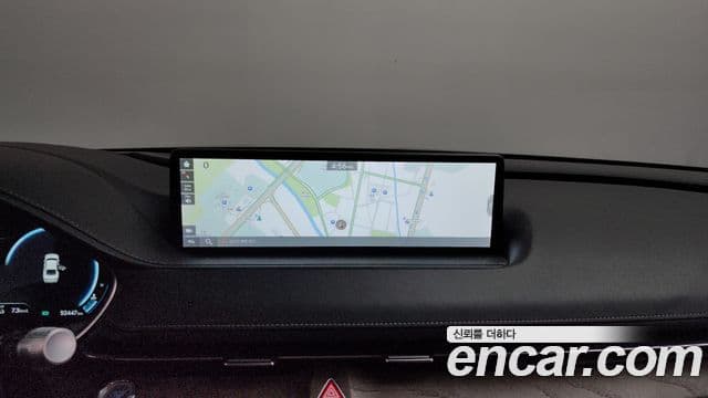 Genesis Electrified G80 2023 — Şəkil 12/20