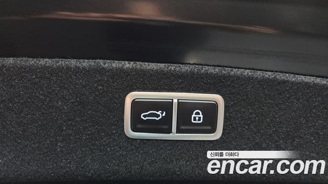 Genesis Electrified G80 2023 — Şəkil 18/20