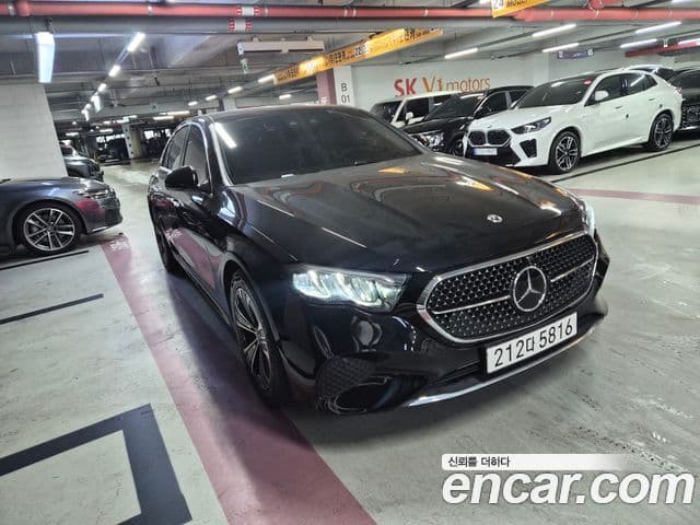 Mercedes-Benz E-Class 2025 — Şəkil 20/20