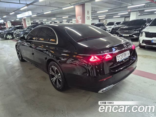 Mercedes-Benz E-Class 2025 — Şəkil 3/20
