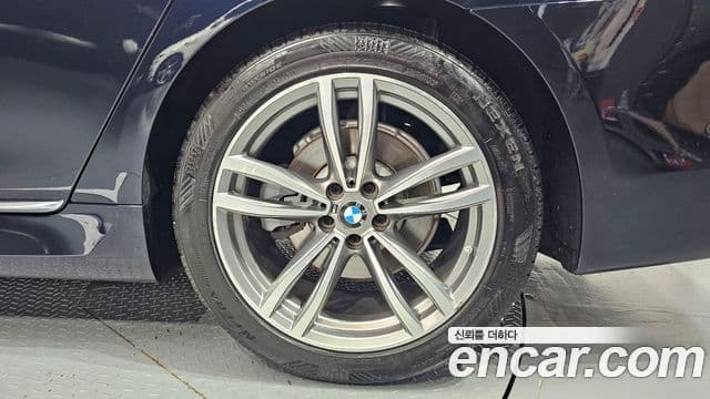 BMW 7 Series 2018 — Şəkil 4/20