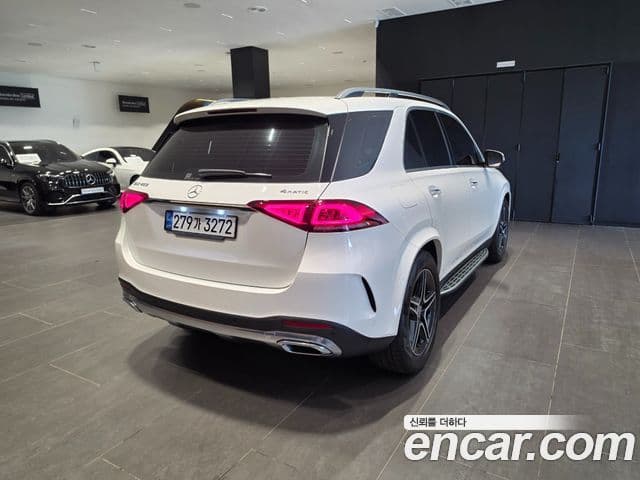 Mercedes-Benz GLE-Class 2021 — Şəkil 1/20
