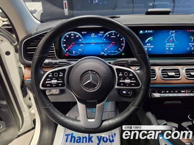 Mercedes-Benz GLE-Class 2021 — Şəkil 18/20