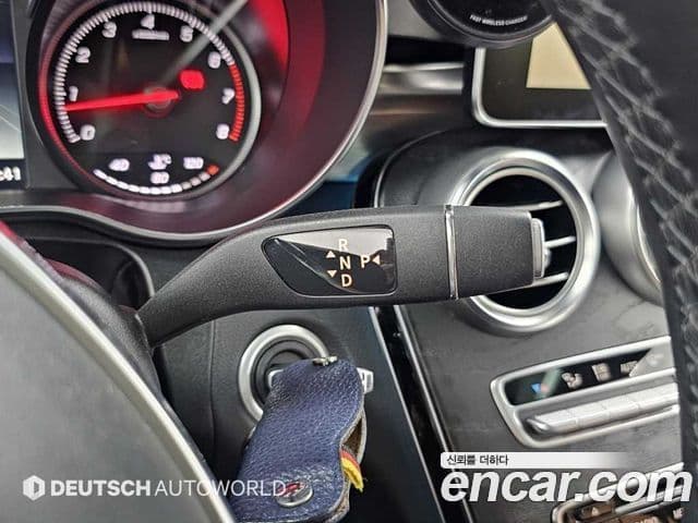 Mercedes-Benz C-Class 2018 — Фото 7/20