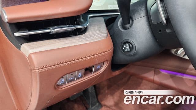 Genesis G90 2022 — Photo 19/42
