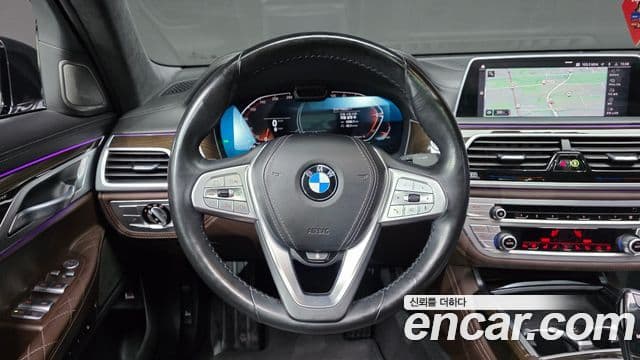 BMW 7 Series 2021 — Фото 15/20