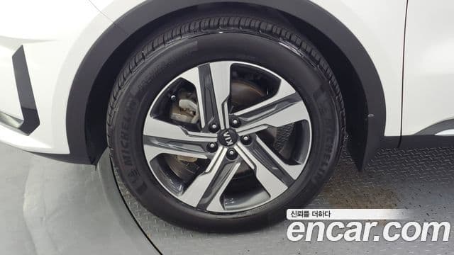 Kia Sorento 2020 — ფოტო 4/20