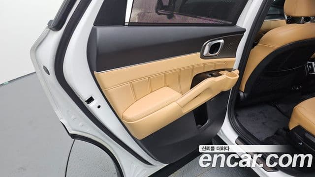 Kia Sorento 2020 — Photo 4/31