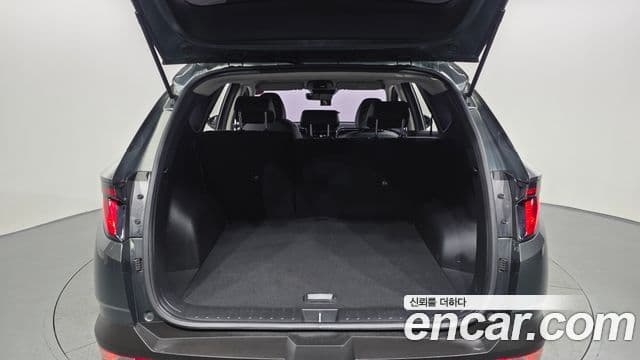 Hyundai The New Tucson 2022 — ფოტო 19/20