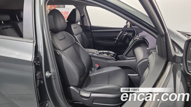 Hyundai Tucson Hybrid 2022 — ფოტო 12/32