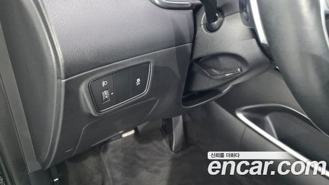 Hyundai Tucson Hybrid 2022 — ფოტო 29/32