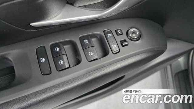 Hyundai Tucson Hybrid 2022 — ფოტო 6/32