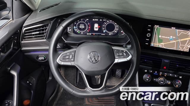 Volkswagen Jetta 2022 — ფოტო 12/20