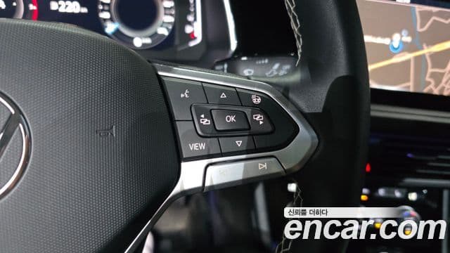 Volkswagen Jetta 2022 — Photo 23/34