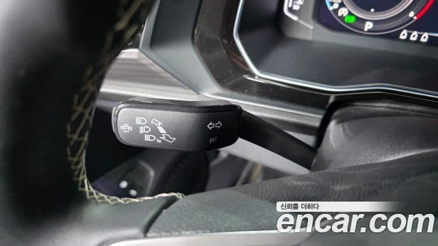 Volkswagen Jetta 2022 — Photo 31/34