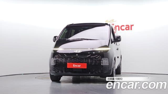 Hyundai Staria 2024 — ფოტო 3/20