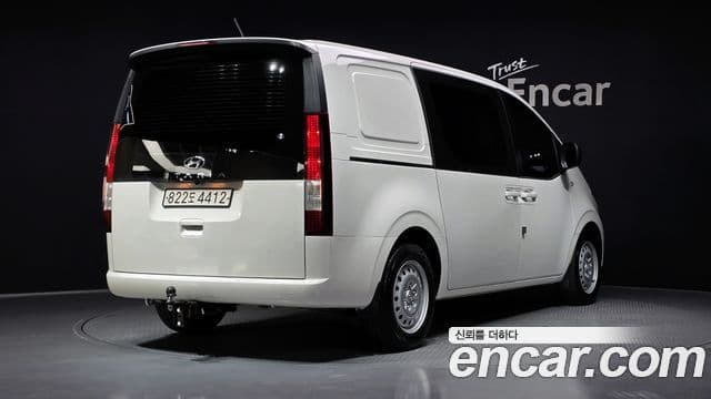 Hyundai Staria 2022 — Şəkil 1/20