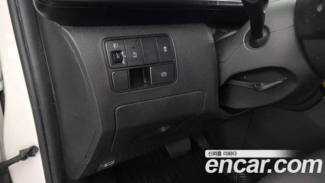 Hyundai Staria 2022 — Şəkil 18/20