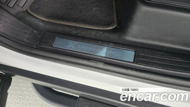 Land Rover Defender 2024 — Photo 1/37