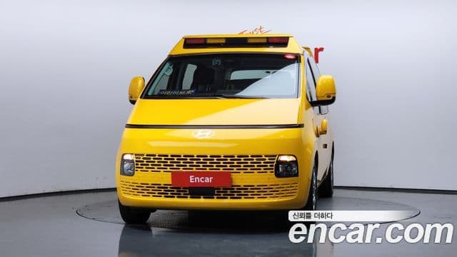 Hyundai Staria 2025 — Şəkil 3/20