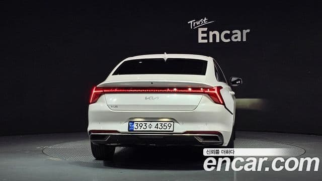 Kia K8 2022 — ფოტო 4/20