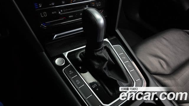 Volkswagen Arteon 2022 — Şəkil 9/20