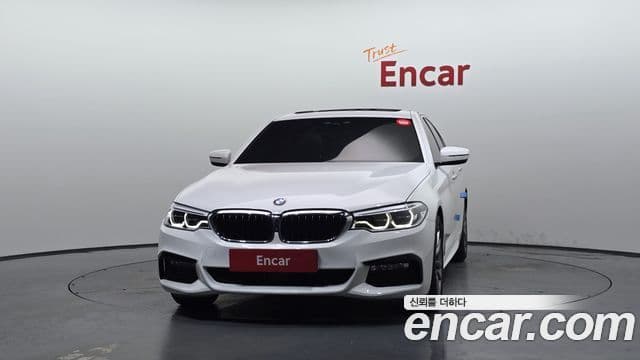 BMW 5 Series 2018 — ფოტო 3/20