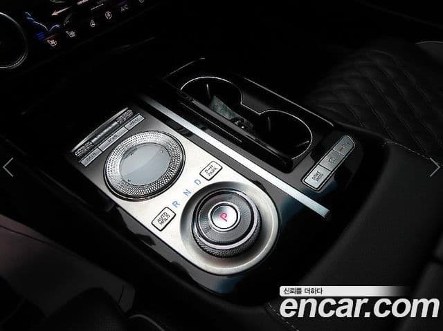 Genesis Electrified G80 2021 — Şəkil 8/20