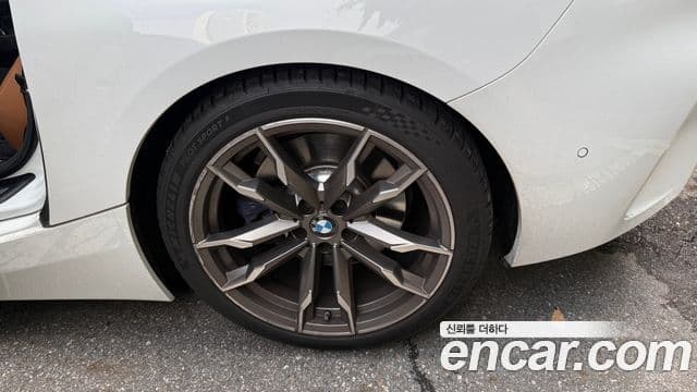 BMW Z4 2022 — Şəkil 4/10