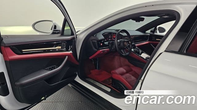 Porsche Panamera 2024 — Şəkil 10/20