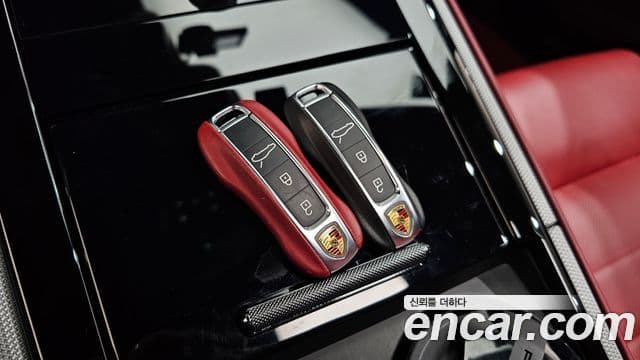 Porsche Panamera 2024 — Şəkil 14/20