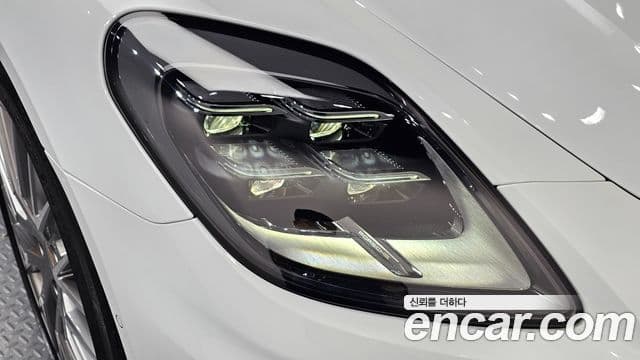 Porsche Panamera 2024 — Photo 19/38