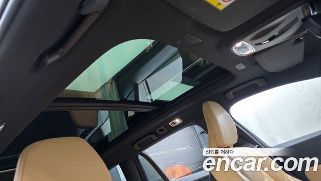 Volvo V60 Cross Country 2020 — Фото 17/20