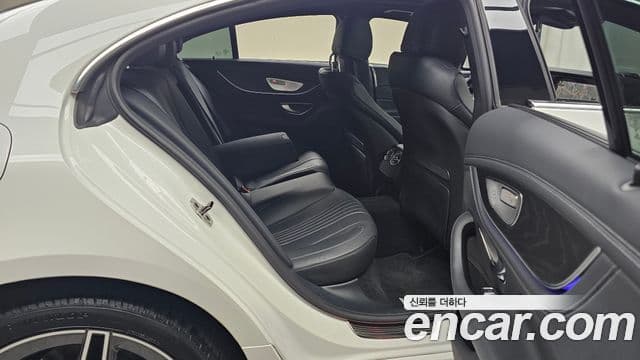 Mercedes-Benz CLS-Class 2022 — Фото 11/20