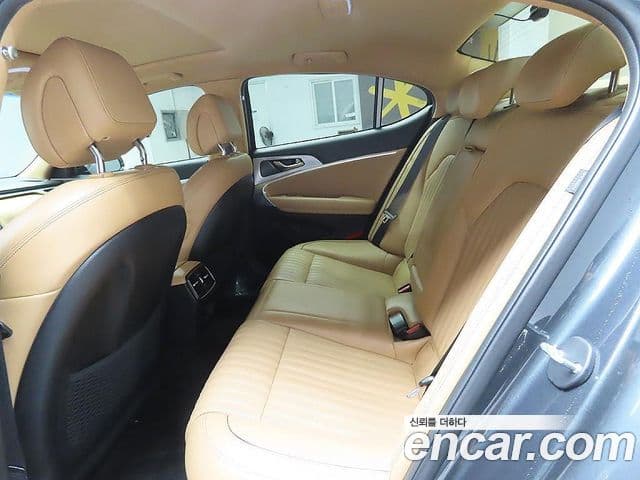 Genesis G70 2021 — фото 10 из 20