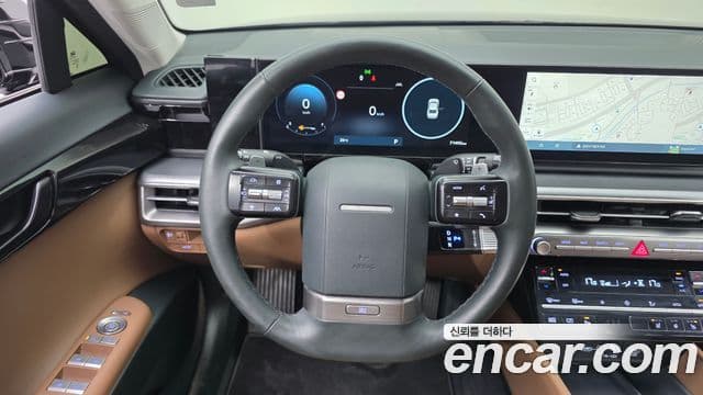 Hyundai Grandeur 2023 — ფოტო 13/20
