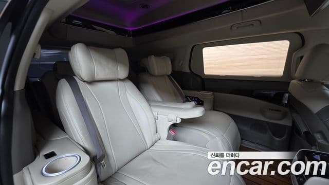 Kia Carnival 2024 — Şəkil 11/20