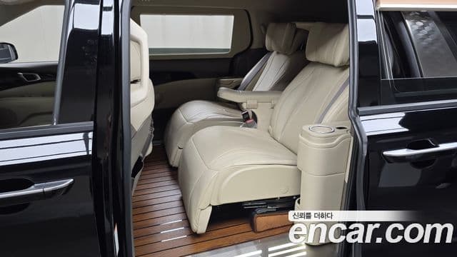Kia Carnival 2024 — ფოტო 12/20