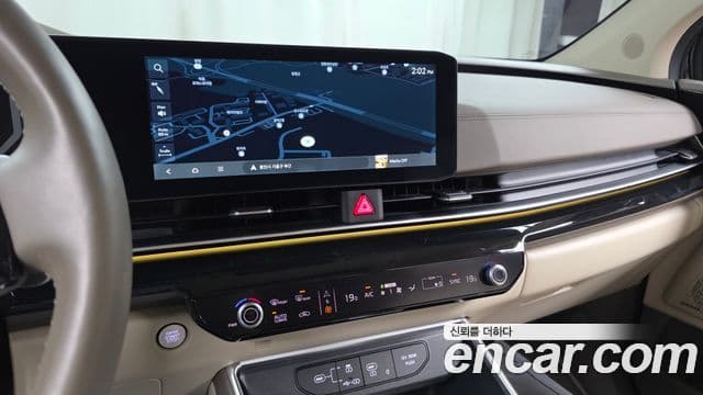 Kia Carnival 2024 — Фото 13/20