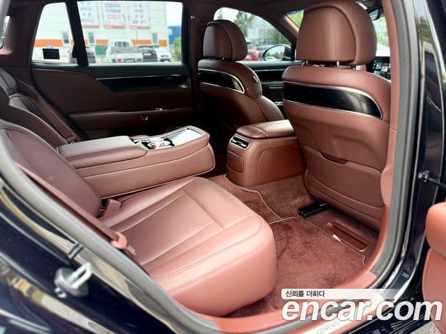 Genesis G90 2022 — фото 12 из 20