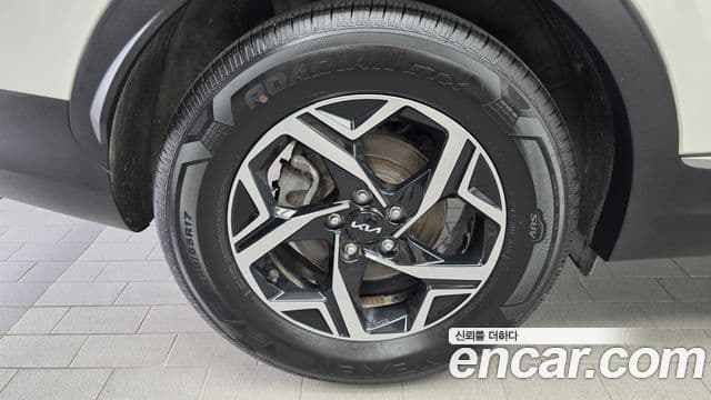 Kia Sportage 2023 — Şəkil 5/20