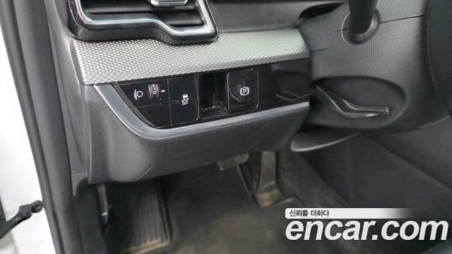Kia Sportage 2023 — Şəkil 18/20